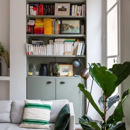 Charming Design Apt With Balcony In Paris Apartamento París
