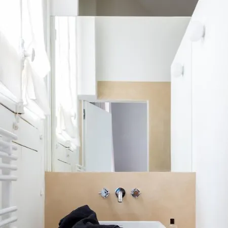 Apartamento Charming Design Apt With Balcony In Paris *